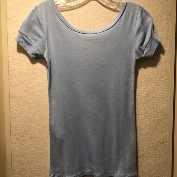 GAP Low Back Tee - Picture 3 of 8